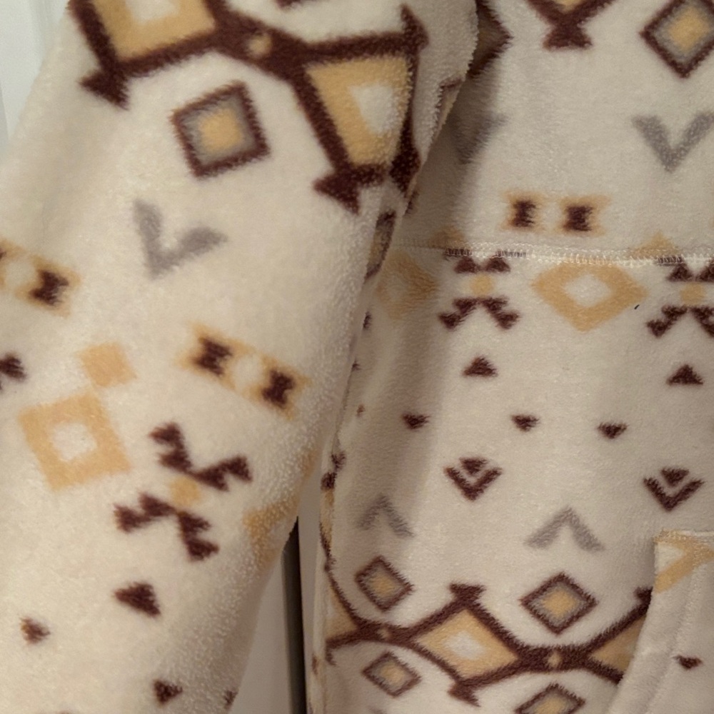 Sonoma Cream and Brown Patterned Fleece Pullover - Picture 4 of 7